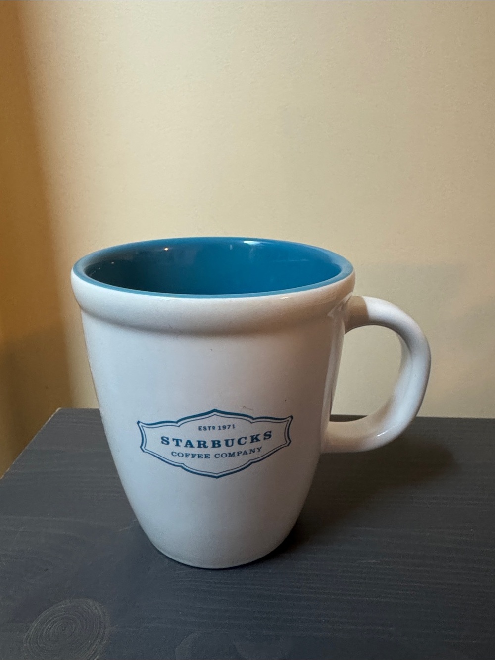 2006 STARBUCKS COFFEE MUG / CUP 13 oz Microwave & Dishwasher Safe BLUE WHITE